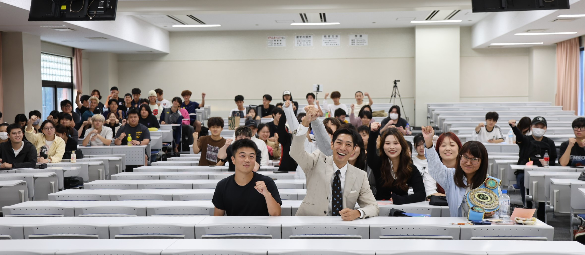 看護学部卒業生の「保健師の集い」を開催しました！