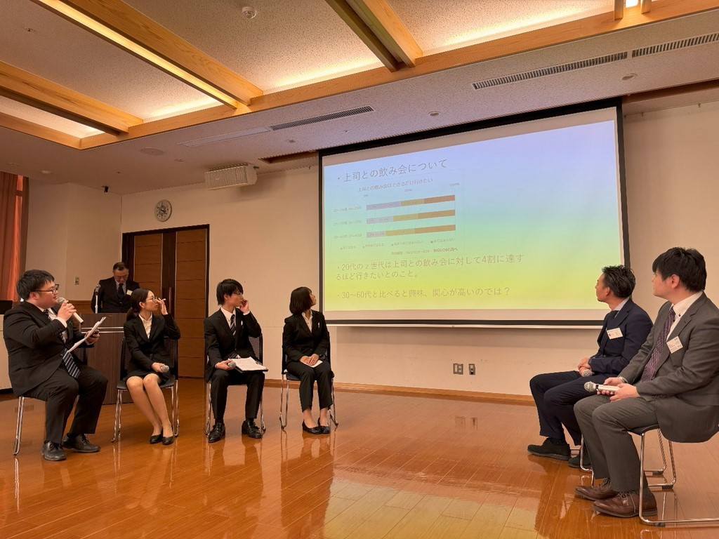 中谷ゼミ3年生が「彩の国オープンファクトリー2023」で経営者との対談を行いました。